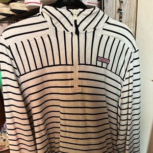 Women’s Vineyard Vines Shep Shirt size 2x